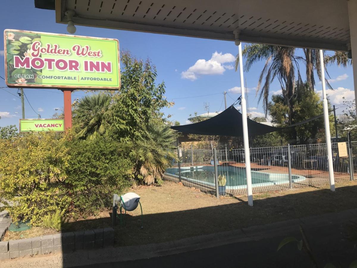 Golden West Motor Inn Miles Exterior foto